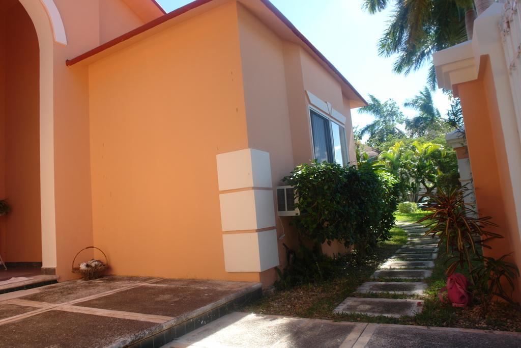 Residencia Los Encantos Cancún Exterior foto